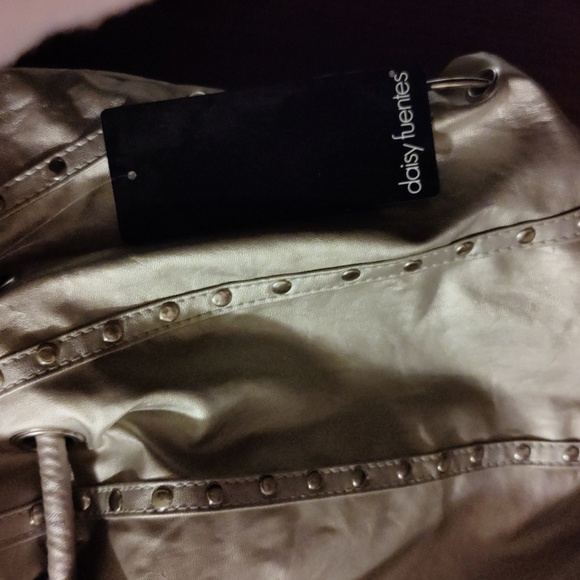 A Daisy Fuentes purse - Picture 1 of 4